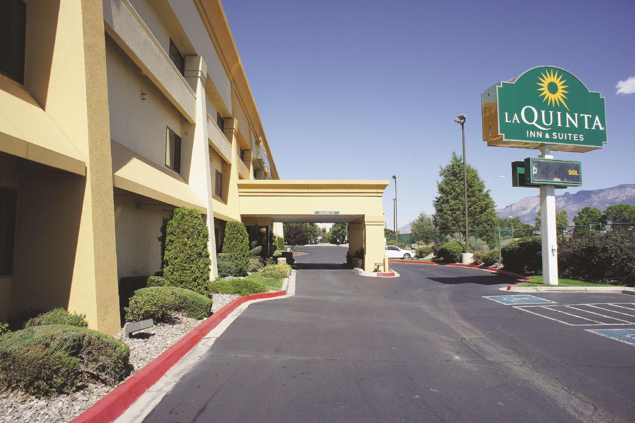 La Quinta By Wyndham Albuquerque Journal Ctr Nw Hotel Kültér fotó